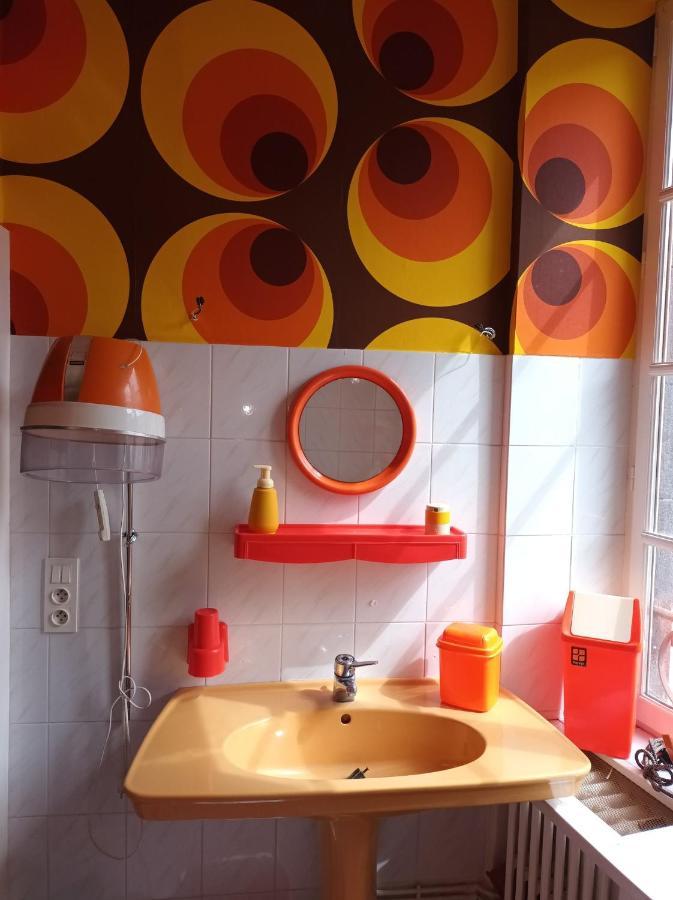 Apartament Vintage ,La Capsule Temporelle Wifi Draps Parking Publique Gratuit Thiers Zewnętrze zdjęcie