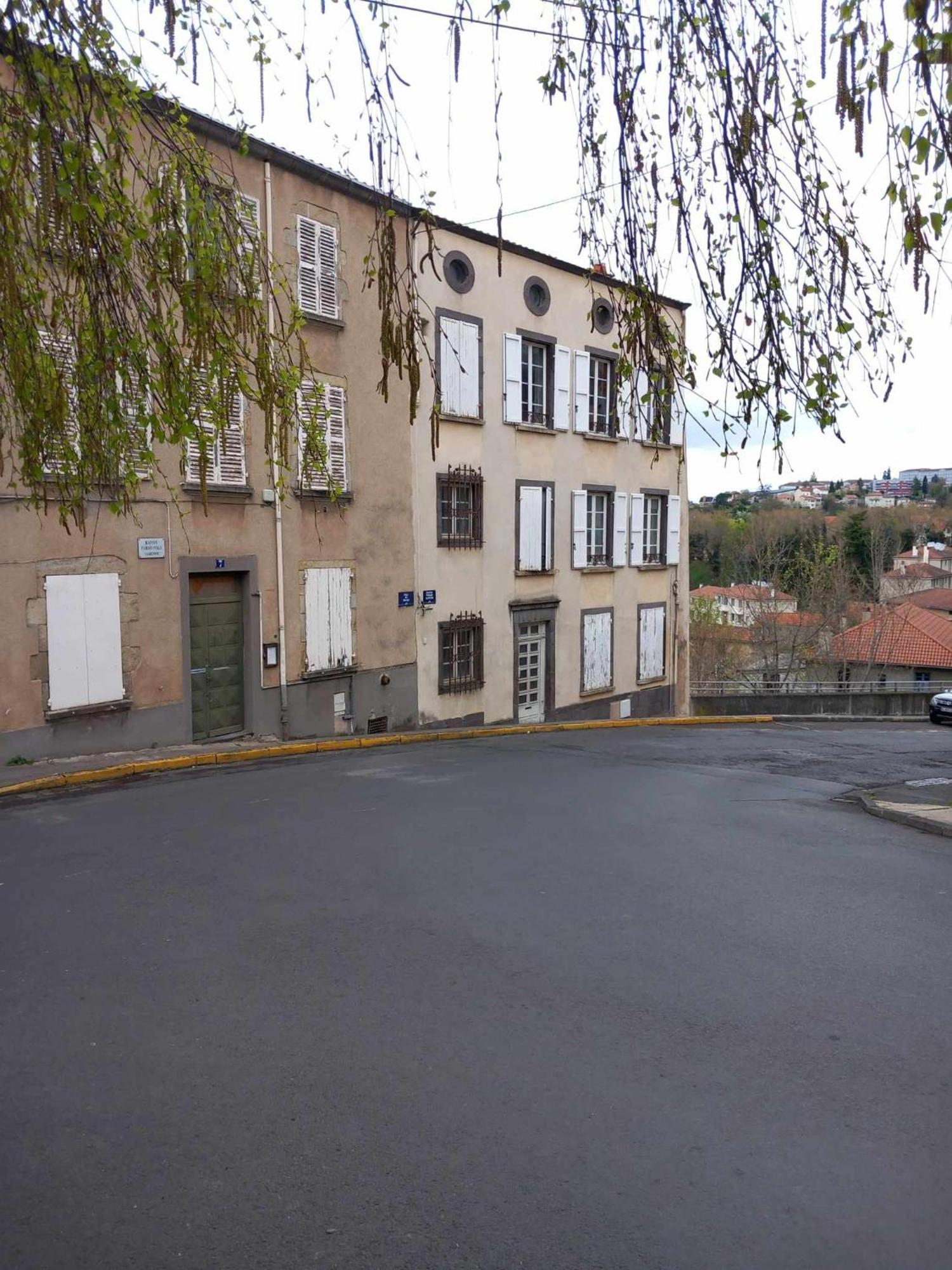 Apartament Vintage ,La Capsule Temporelle Wifi Draps Parking Publique Gratuit Thiers Zewnętrze zdjęcie